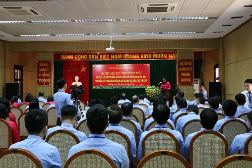 GCRA officials, staffers attend meeting on President Ho Chi Minh’s ideology, morality and style