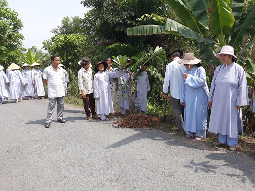 Buddhist club for environment protection established in Dong Thap