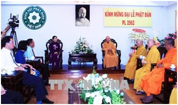 Buddhists in Ho Chi Minh City, Ca Mau, Long An congratulated on  Buddha’s Birthday