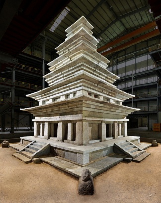 South Korea Unveils Restored 1,300-year-old Buddhist Pagoda