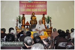 Dissemination of religious law to Buddhists in Hanoi