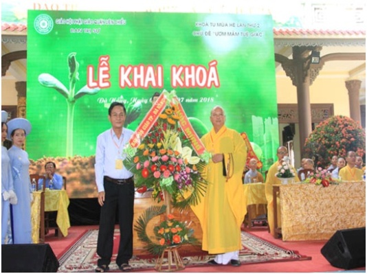 Nearly 1,000 adolescents in Da Nang attend Buddhist summer course