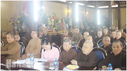 Religious law training for Buddhist dignitaries in Ha Nam