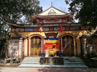 Some violations in restoration of ancient Quan Am pagoda in Quang Binh 