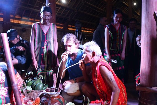 Dak Nong: avocado festival of M’Nong ethnic group re-enacted