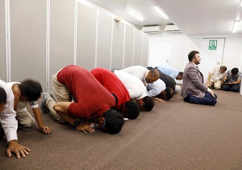 Japanese company creates mobile mosque to welcome Muslims to 2020 Olympics