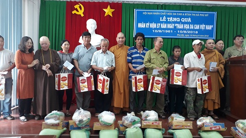 Buddhist dignitaries in Ba Ria – Vung Tau send support to Agent Orange victims