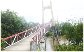 Buddhist monk in Long An honored for his great contributions to rural bridge building