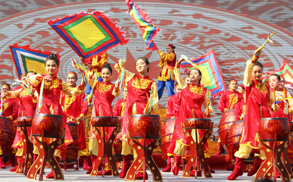 Bao Ha temple festival in Lao Cai 