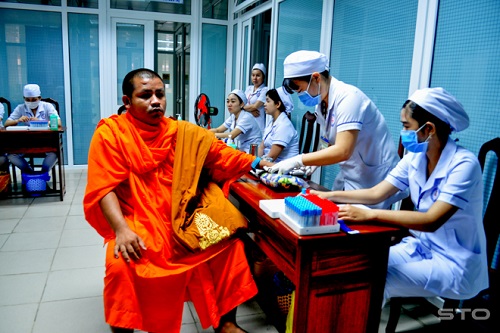 Medical charity held for key religious dignitaries in Soc Trang 