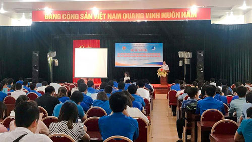 400 youth attend ethnic-religious training in Hanoi