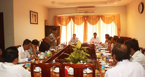 VFF holds meeting with key followers of religion in Southern region