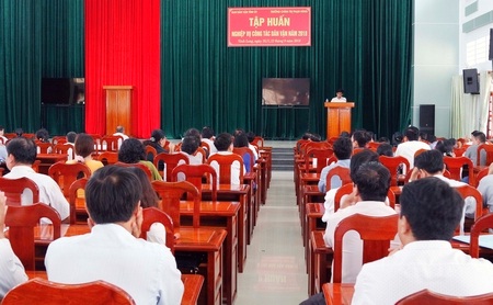 Training on mass mobilization work held in Vinh Long