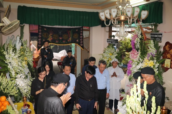 GCRA pays homage to Pure-Land Buddhist Association leader