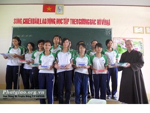 The pagoda well-known for education promotion in Vinh Long