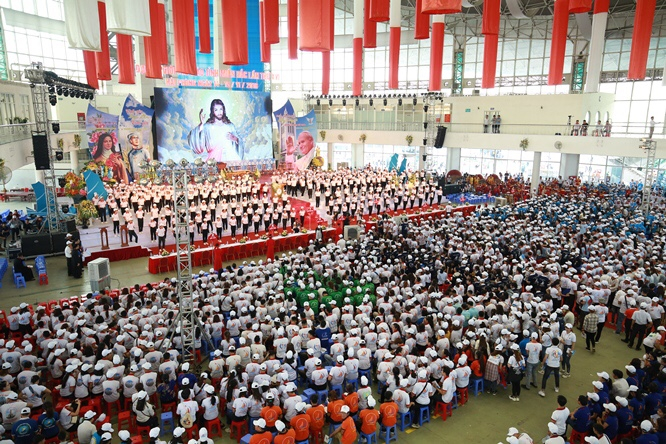 Hai Phong diocese holds 16th Northern youth festival