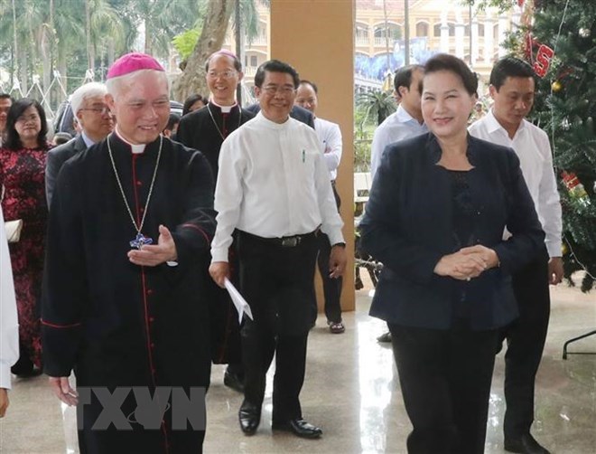 NA Chairwoman congratulates Catholics in Dong Nai ahead of Christmas