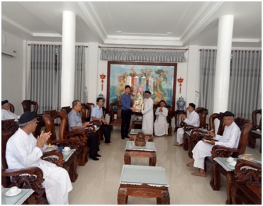 Government religious committee delegation meets with Ante-Creation Caodai Church in Ben Tre