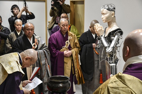 Robotic Kannon unveiled in Kyoto