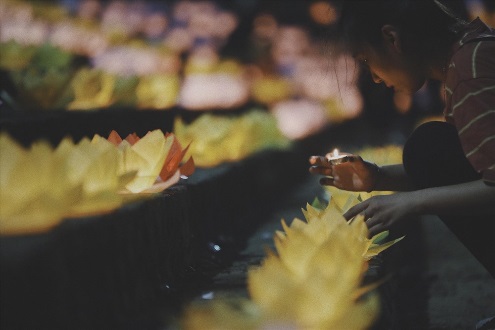 Prayer for peace in Hoa Lu ancient capital