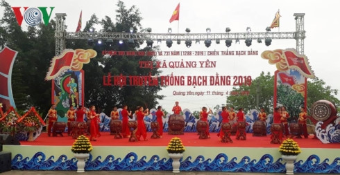 Quang Ninh festival commemorates Bach Dang victory