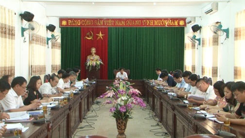 District authorities of Cua Lo holds meeting on religious affairs