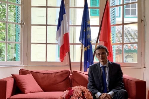 French Deputy Head of Mission appreciates Vietnamese sympathy after Notre-Dame cathedral fire