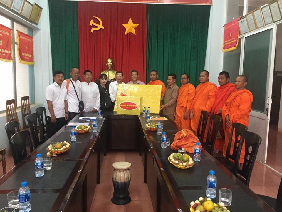 Religious committee in Gia Lai receives Cults & Religion Department of Preah Vihear