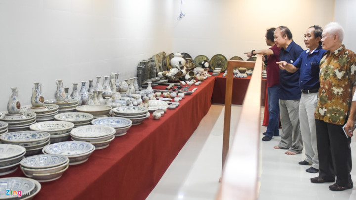 Quang Ngai hosts exhibition featuring treasures of ancient shipwrecks