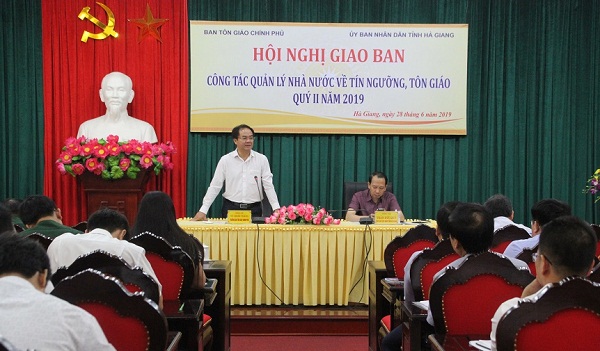 Second-quarter state administration on religion in northern region reviewed in Ha Giang