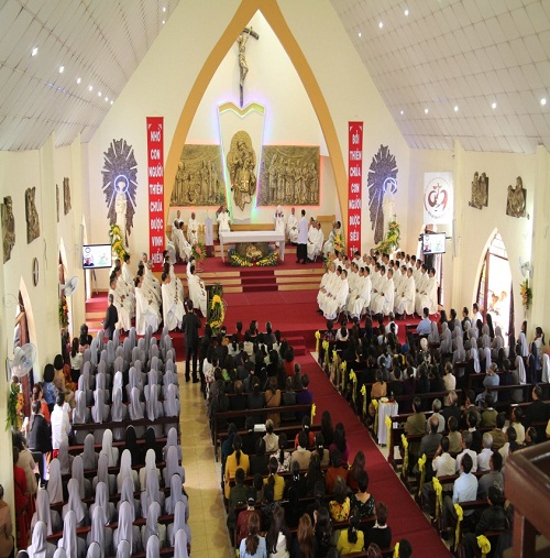 Society of Apostolic Life Incarnation - Consecration - Mission celebrates 70 founding anniversary