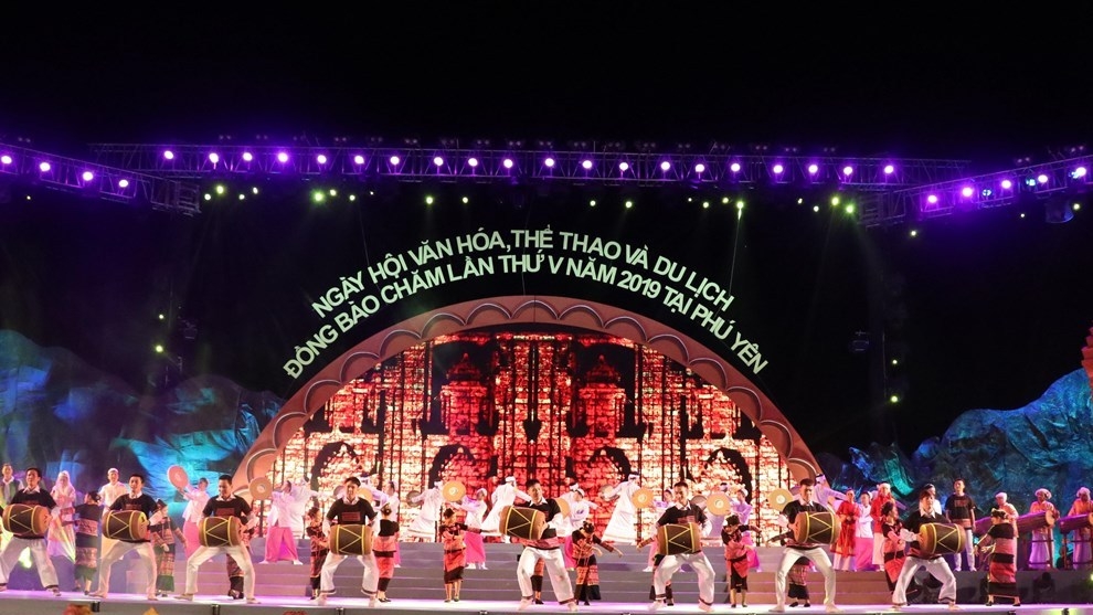 Cham Cultural Festival kicks off in Phu Yen