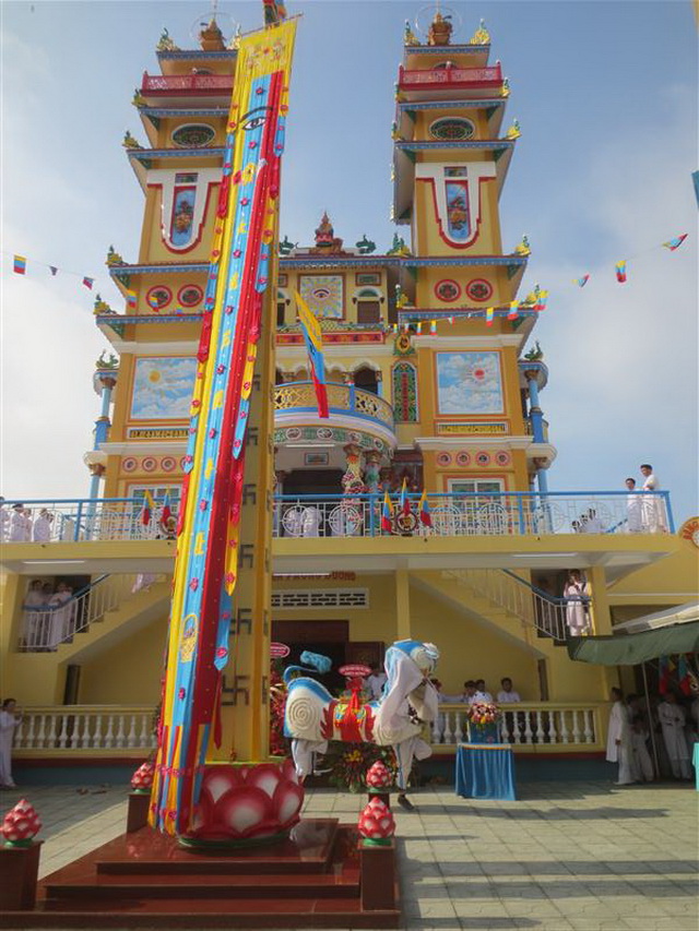 Caodai parish in Tay Ninh inaugurates new oratory