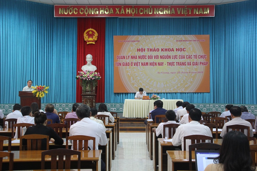 Seminar on state governance & religious resources held in An Giang