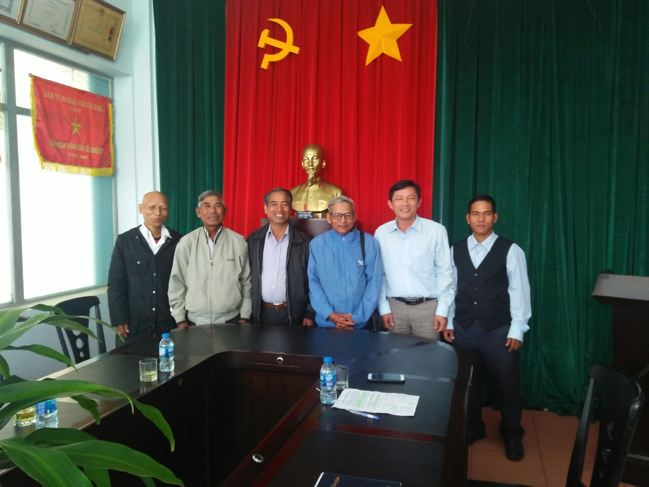 Religious committee in Gia Lai meets with local delegates of Vietnam Christian Fellowship Church