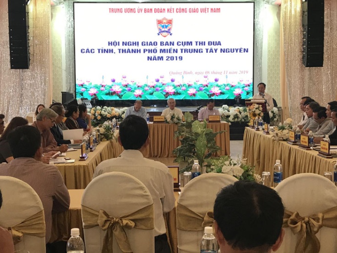 Vietnam Catholic solidarity committee in Central region reviews annual performance 