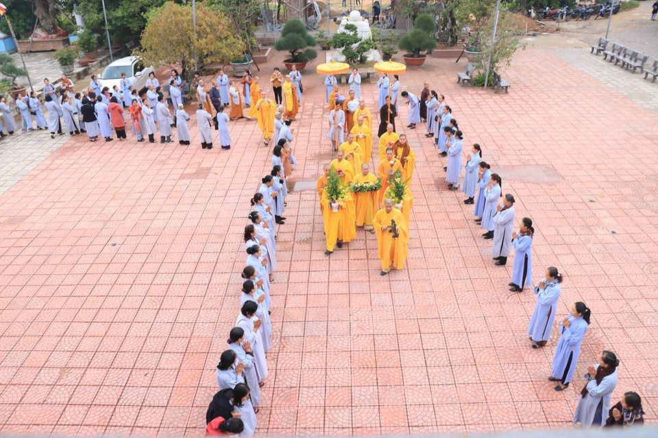 Remains of Ven. Thích Trí Quang brought to Dai Giac Pagoda in Quang Binh