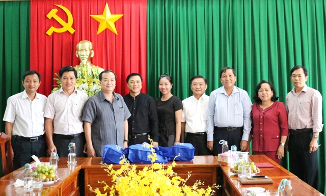 Religious dignitaries in Dong Thap extend congratulations to 89th founding anniversary of Vietnam Fatherland Front