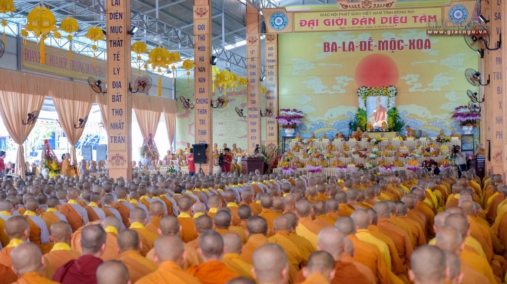 Buddhist ordination course held in Dong Nai