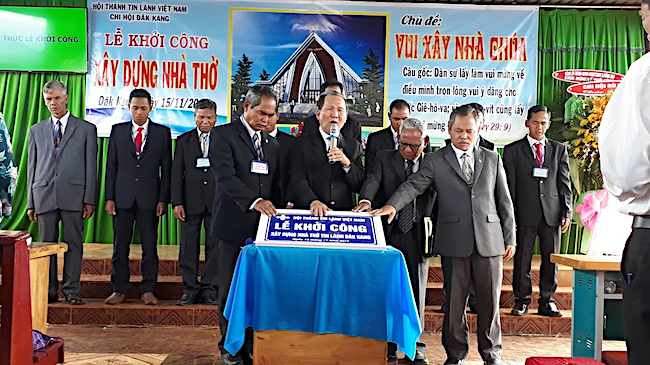 Dak Kang evangelical chapter in Binh Phuoc starts construction of its new church