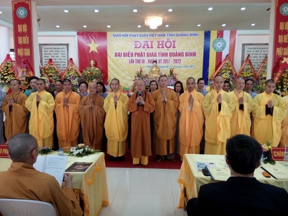 Typical Buddhist groups, individuals praised for contributions to Buddhist culture in Quang Binh