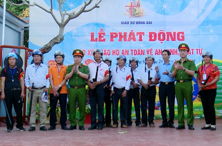 Model for ensuring public security, order in Catholic places launched in Ninh Binh