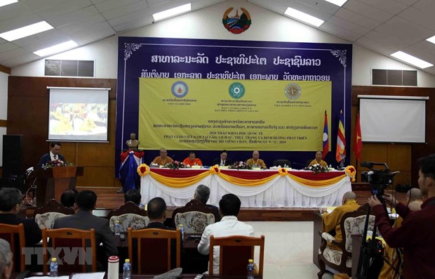 Symposium talks Vietnamese Buddhism in Laos