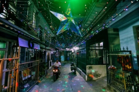 Christmas in alleys of Ho Chi Minh City