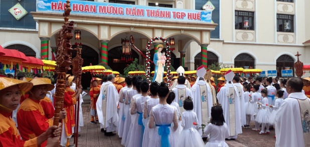 Hue Archdiocese kicks off anniversary year