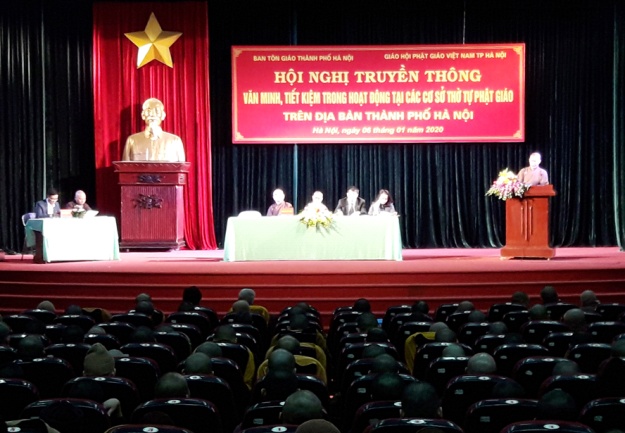 Conference on Buddhist services at worshipping places in Hanoi