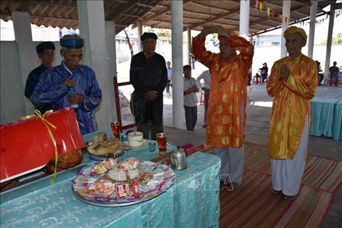 Fishermen in Ba Ria Vung Tau pray for new fishing season