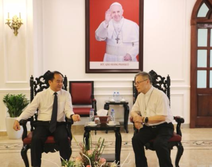 Government Religious Committee meets with Catholic Bishops’ Conference of Vietnam on prevention measures against coronavirus threats