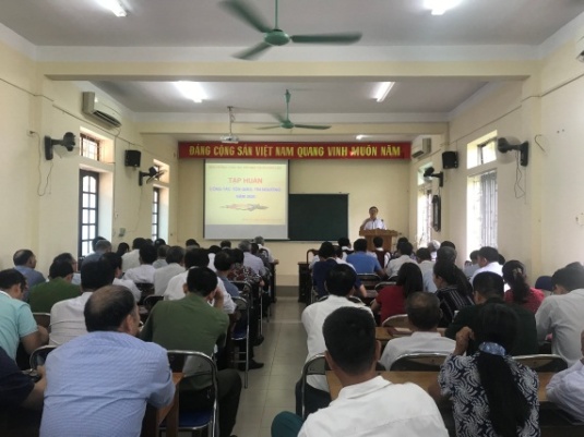 Religious affairs training for local officials in Ha Tinh