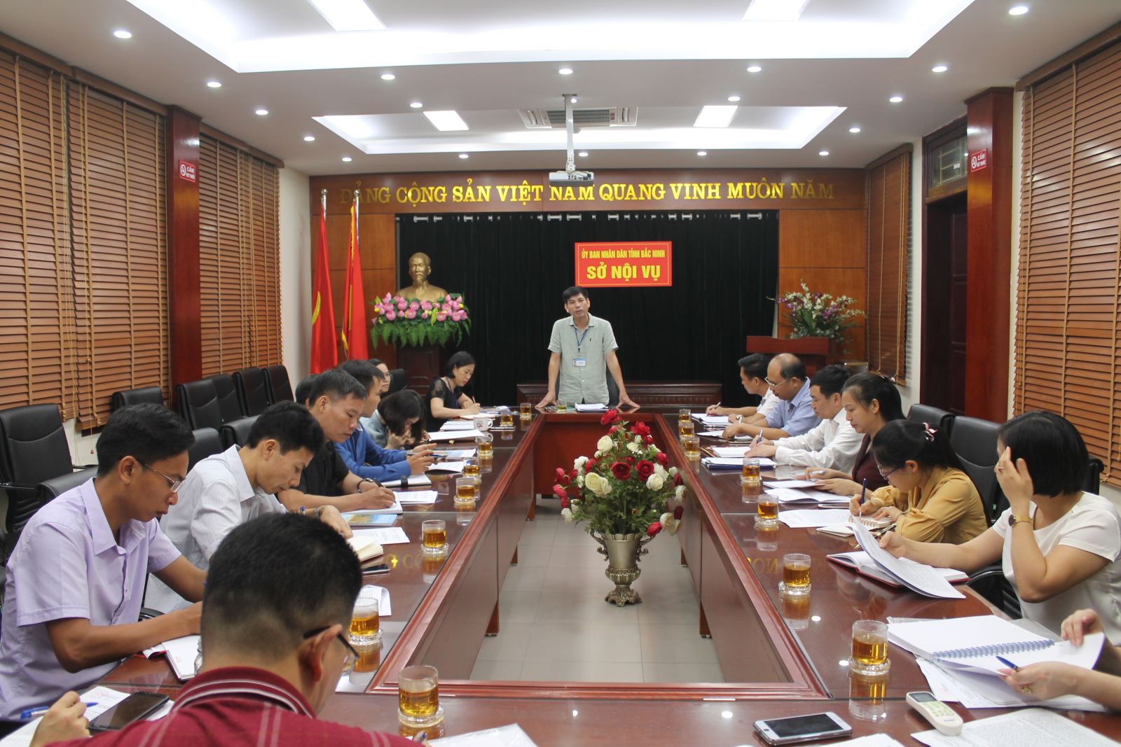 Religious committee in Bac Ninh reviews six-month work